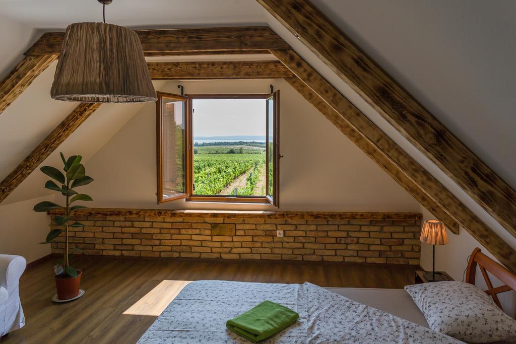 Tagyon Birtok Mandula Apartmanhaz Zimmer foto